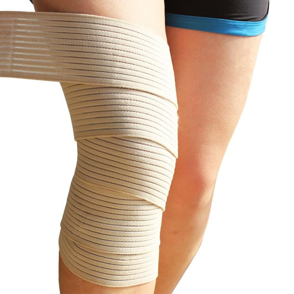 Забинтовать колено эластичным. Бандаж коленный компрессионный меди эластик. Эластичное бинтование коленного сустава. Наколенник Elbow support. MADMAX бинты для коленей Elastic Knee Bandage.
